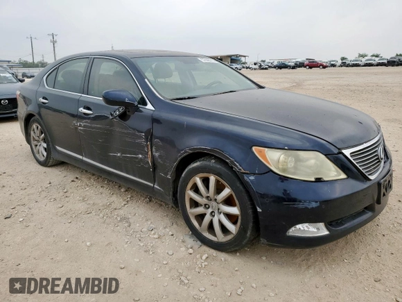 2008 Lexus LS 460 z VIN JTHBL46F385082774, wystawiony jako Copart lot #57446015 z przebiegiem 195 602 mil mil oraz Szkoda całkowita • Salvage title. Historia ofert i sprzedaży dostępna na DreamBid. Obrazek 4.