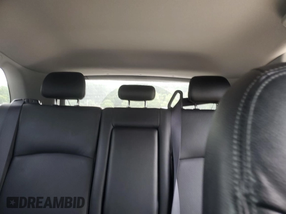 2016 Mitsubishi Outlander SEL z VIN JA4AR4AW5GZ052292, wystawiony jako Copart lot #60345175 z przebiegiem 62 762 mil mil oraz Szkoda całkowita • Salvage title. Historia ofert i sprzedaży dostępna na DreamBid. Obrazek 10.