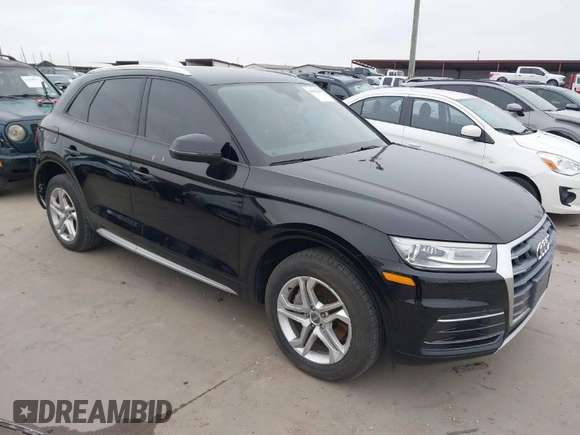 2018 Audi Q5 Premium with VIN WA1ANAFY1J2141197, listed as a IAAI auction lot 41427699 with 85,263 mi miles. Bid and sale history available at carsss.com. Image 1.