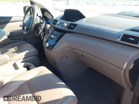 2011 Honda Odyssey EX-L with VIN 5FNRL5H66BB058333, listed as a IAAI auction lot 42172045 with 215,723 mi miles and . Bid and sale history available at carsss.com. Image 5.