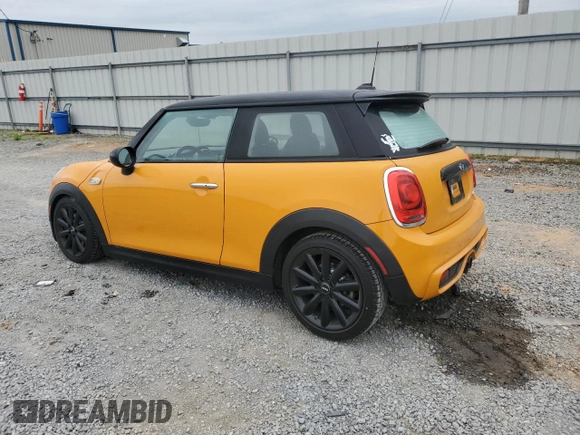 2015 MINI Hardtop S with VIN WMWXP7C52F2A41236, listed as a Copart auction lot 52600215 with 113,536 mi miles and Salvage Title. Bid and sale history available at DreamBid. Image 2.