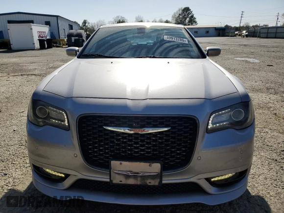 2018 Chrysler 300 with VIN 2C3CCABG6JH240207, listed as a Copart auction lot 49913785 with 111,401 mi miles and Salvage Title. Bid and sale history available at carsss.com. Image 5.