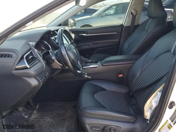 2020 Toyota Camry SE with VIN 4T1G11AK2LU304571, listed as a Copart auction lot 52742535 with 60,176 mi miles and Salvage Title. Bid and sale history available at carsss.com. Image 7.