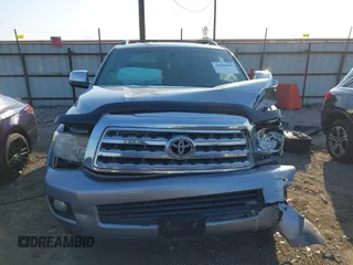 2015 Toyota Sequoia Limited with VIN 5TDJW5G14FS124552, listed as a IAAI auction lot 41692068 with 170,397 mi miles. Bid and sale history available at carsss.com. Image 12.