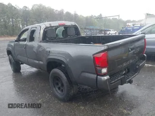 2021 Toyota Tacoma SR с VIN 3TYRX5GN8MT011370, выставлен на аукционе IAAI как лот 42235379 с пробегом 73 448 миль миль и . История ставок и продаж доступна на DreamBid. Изображение 3.