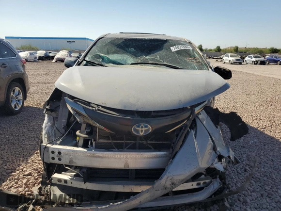 2022 Toyota Sienna XLE Woodland Edition with VIN 5TDASKFC4NS043580, listed as a Copart auction lot 74021884 with 153,893 mi miles and Salvage Title. Bid and sale history available at carsss.com. Image 5.
