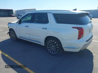 2023 Hyundai Palisade Calligraphy с VIN KM8R74GE2PU536779, выставлен на аукционе IAAI как лот 41893441 с пробегом 32 020 миль миль и . История ставок и продаж доступна на DreamBid. Изображение 3.