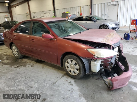 2004 Toyota Camry LE with VIN 4T1BE32K34U302354, listed as a Copart auction lot 50139965 with 201,000 mi miles and Salvage Title. Bid and sale history available at carsss.com. Image 4.
