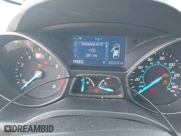 2013 Ford Escape SE z VIN 1FMCU0GX9DUC42459, wystawiony jako IAAI lot #42526275 z przebiegiem 203 310 mil mil oraz . Historia ofert i sprzedaży dostępna na DreamBid. Obrazek 7.
