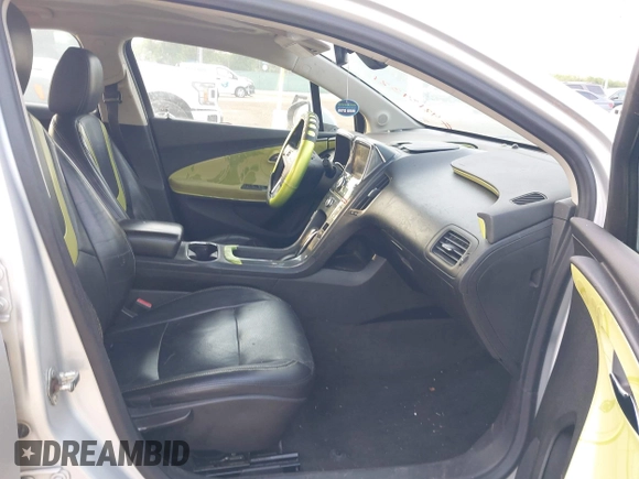 2012 Chevrolet Volt with VIN 1G1RB6E43CU106710, listed as a IAAI auction lot 42139321 with 194,433 mi miles and . Bid and sale history available at carsss.com. Image 5.