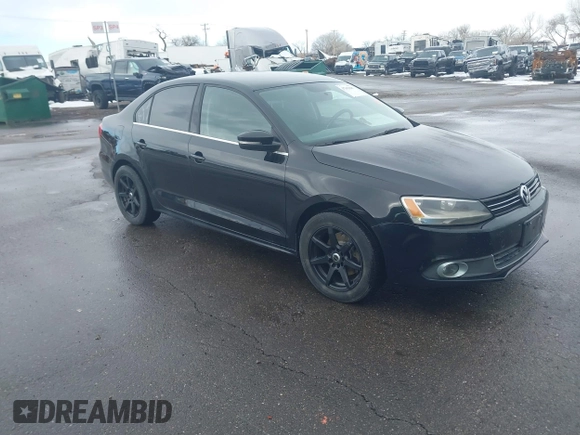 2014 Volkswagen Jetta SE with VIN 3VWD17AJXEM370663, listed as a IAAI auction lot 41612207 with 135,215 mi miles and . Bid and sale history available at DreamBid. Image 1.