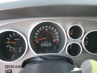 2010 Toyota Sequoia Platinum with VIN 5TDDY5G15AS038960, listed as a Copart auction lot 44192145 with 185,082 mi miles and Salvage Title. Bid and sale history available at carsss.com. Image 9.