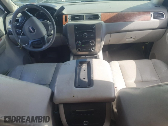 2007 GMC Sierra 1500 SLT с VIN 2GTEK13M771656098, выставлен на аукционе Copart как лот 49251685 с пробегом Не указан миль и Списание • Salvage title. История ставок и продаж доступна на DreamBid. Изображение 8.