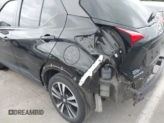 2020 Nissan Kicks SV z VIN 3N1CP5CV5LL573791, wystawiony jako IAAI lot #41848869 z przebiegiem 62 630 mil mil oraz . Historia ofert i sprzedaży dostępna na DreamBid. Obrazek 18.