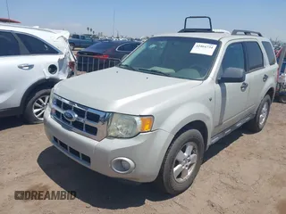 2008 Ford Escape XLT с VIN 1FMCU93138KD30768, выставлен на аукционе IAAI как лот 42464734 с пробегом 120 218 миль миль и . История ставок и продаж доступна на DreamBid. Изображение 6.