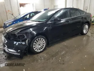 2017 Ford Fusion SE with VIN 3FA6P0HDXHR391382, listed as a Copart auction lot 60626805 with 120,222 mi miles and Salvage title. Bid and sale history available at DreamBid. Image 1.
