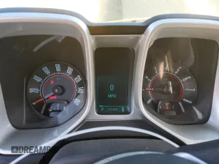 2011 Chevrolet Camaro 2LS z VIN 2G1FA1ED4B9198494, wystawiony jako Copart lot #85979364 z przebiegiem 152 945 mil mil oraz Szkoda całkowita • Salvage title. Historia ofert i sprzedaży dostępna na DreamBid. Obrazek 9.
