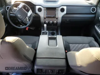 2018 Toyota Tundra 2WD SR5 with VIN 5TFEM5F19JX128043, listed as a Copart auction lot 44219785 with 82,832 mi miles and Salvage Title. Bid and sale history available at carsss.com. Image 8.