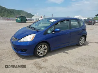 2010 Honda Fit Sport с VIN JHMGE8H44AS021833, выставлен на аукционе IAAI как лот 42707760 с пробегом 109 374 миль миль и . История ставок и продаж доступна на DreamBid. Изображение 2.