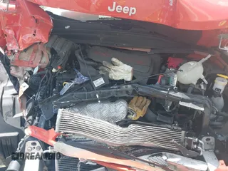 2020 Jeep Renegade Altitude z VIN ZACNJABB6LPL11581, wystawiony jako IAAI lot #42225447 z przebiegiem Nie podano mil oraz . Historia ofert i sprzedaży dostępna na DreamBid. Obrazek 10.