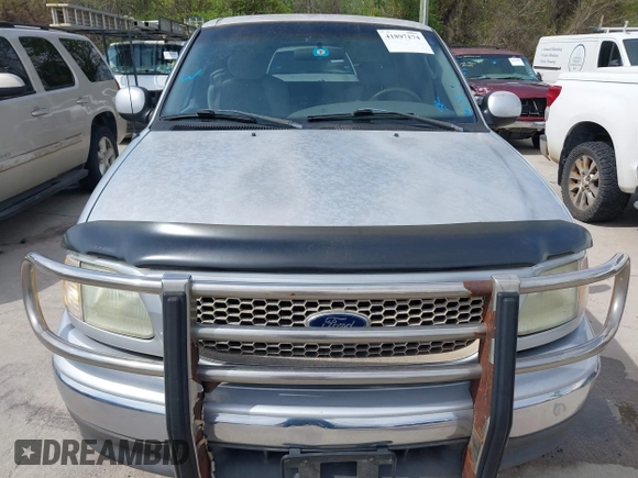 2002 Ford F-150 XL with VIN 1FTRX17W62NC05363, listed as a IAAI auction lot 41897174 with 1 mi miles. Bid and sale history available at carsss.com. Image 6.