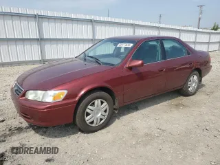 2001 Toyota Camry CE z VIN 4T1BG22K21U074881, wystawiony jako Copart lot #60477525 z przebiegiem 150 919 mil mil oraz Czysty tytuł • Clean title. Historia ofert i sprzedaży dostępna na DreamBid. Obrazek 1.