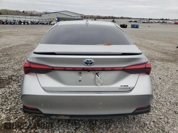 2021 Toyota Avalon Hybrid XSE z VIN 4T1EA1ABXMU007816, wystawiony jako Copart lot #51038535 z przebiegiem 73 642 mil mil oraz Szkoda całkowita • Salvage title. Historia ofert i sprzedaży dostępna na DreamBid. Obrazek 6.