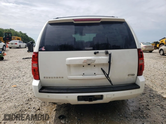 2008 Chevrolet Suburban LTZ with VIN 1GNFK16308R254513, listed as a Copart auction lot 62573335 with 228,421 mi miles and Salvage title. Bid and sale history available at DreamBid. Image 6.