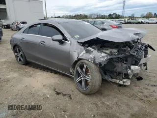 2020 Mercedes-Benz CLA 250 z VIN WDD5J4HB4LN060182, wystawiony jako Copart lot #51878455 z przebiegiem Nie podano mil oraz Czysty tytuł • Clean title. Historia ofert i sprzedaży dostępna na DreamBid. Obrazek 4.
