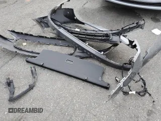 2018 Volvo V90 z VIN YV4A22NLXJ1015269, wystawiony jako Copart lot #75524653 z przebiegiem 82 606 mil mil oraz . Historia ofert i sprzedaży dostępna na DreamBid. Obrazek 13.