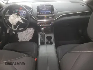 2025 Nissan Altima SV z VIN 1N4BL4DV0SN302431, wystawiony jako Copart lot #59400875 z przebiegiem 13 478 mil mil oraz Szkoda całkowita • Salvage title. Historia ofert i sprzedaży dostępna na DreamBid. Obrazek 8.