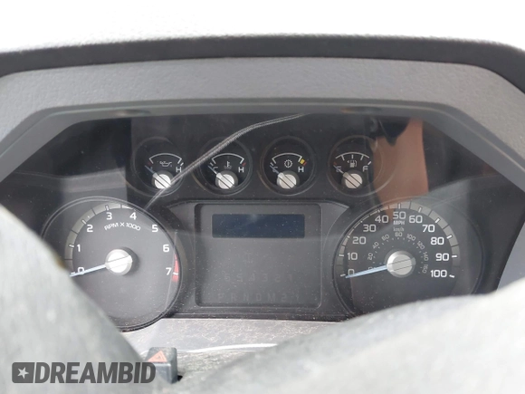 2015 Ford F-250 XL с VIN 1FD7X2B6XFEB07605, выставлен на аукционе IAAI как лот 42160604 с пробегом Не указан миль и . История ставок и продаж доступна на DreamBid. Изображение 15.