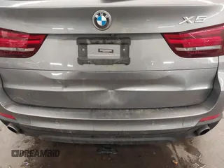 2016 BMW X5 xDrive35i z VIN 5UXKR0C5XG0U12540, wystawiony jako IAAI lot #41179965 z przebiegiem 75 997 mil mil oraz . Historia ofert i sprzedaży dostępna na DreamBid. Obrazek 18.