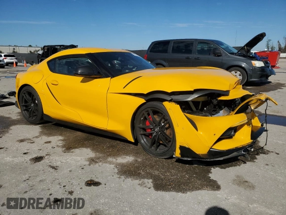 2020 Toyota Supra 3.0 with VIN WZ1DB4C08LW032292, listed as a Copart auction lot 42190135 with 43,982 mi miles and Non repairable. Bid and sale history available at DreamBid. Image 4.
