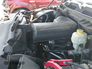 2014 Ram 1500 Big Horn z VIN 1C6RR6GG5ES194630, wystawiony jako IAAI lot #43011825 z przebiegiem 155 086 mil mil oraz . Historia ofert i sprzedaży dostępna na DreamBid. Obrazek 19.