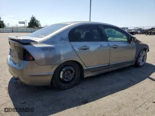 2008 Honda Civic Sdn Si with VIN 2HGFA55588H701189, listed as a Copart auction lot 52232765 with 305,360 mi miles and Salvage Title. Bid and sale history available at carsss.com. Image 3.