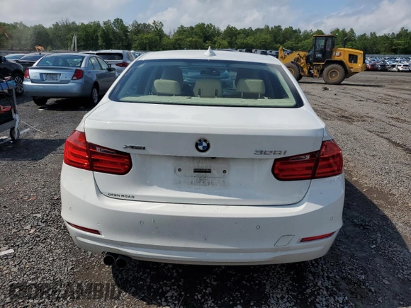 2015 BMW 3 Series 328i xDrive с VIN WBA3B5G54FNS19266, выставлен на аукционе Copart как лот 60695065 с пробегом 111 057 миль миль и Чистый • Clean title. История ставок и продаж доступна на DreamBid. Изображение 6.