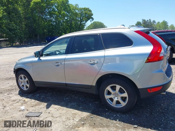 2012 Volvo XC60 3.2L с VIN YV4952DL6C2342972, выставлен на аукционе IAAI как лот 42319291 с пробегом 140 471 миль миль и . История ставок и продаж доступна на DreamBid. Изображение 15.