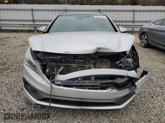 2015 Hyundai Sonata Sport z VIN 5NPE34AB3FH077882, wystawiony jako Copart lot #48311875 z przebiegiem 129 222 mil mil oraz Czysty tytuł • Clean title. Historia ofert i sprzedaży dostępna na DreamBid. Obrazek 5.