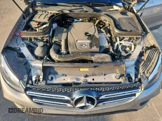2019 Mercedes-Benz GLC 300 z VIN WDC0G4JB2KV146418, wystawiony jako Copart lot #60800515 z przebiegiem Nie podano mil oraz Czysty tytuł • Clean title. Historia ofert i sprzedaży dostępna na DreamBid. Obrazek 12.