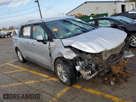 2022 Kia Carnival LXS with VIN KNDNB4H35N6157579, listed as a Copart auction lot 77755144 with 0 mi miles and Salvage Title. Bid and sale history available at carsss.com. Image 4.