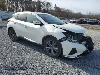 2019 Nissan Murano SL z VIN 5N1AZ2MJ2KN130033, wystawiony jako Copart lot #83350424 z przebiegiem 108 054 mil mil oraz Szkoda całkowita • Salvage title. Historia ofert i sprzedaży dostępna na DreamBid. Obrazek 4.