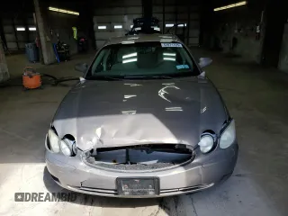 2007 Buick LaCrosse CX with VIN 2G4WC582171176392, listed as a Copart auction lot 52071725 with 114,476 mi miles and Salvage title. Bid and sale history available at DreamBid. Image 5.