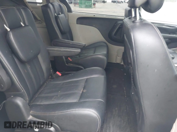 2016 Chrysler Town & Country Touring with VIN 2C4RC1BG8GR255414, listed as a IAAI auction lot 41915805 with 93,286 mi miles. Bid and sale history available at carsss.com. Image 8.