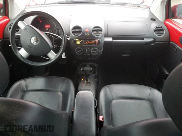 2010 Volkswagen Beetle with VIN 3VWPW3AG3AM030602, listed as a Copart auction lot 86635534 with 109,353 mi miles and Salvage title. Bid and sale history available at DreamBid. Image 8.
