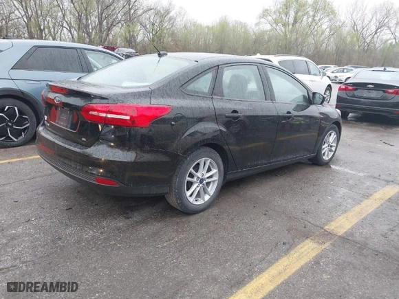 2018 Ford Focus SE with VIN 1FADP3F22JL204604, listed as a IAAI auction lot 41918490 with 258,162 mi miles. Bid and sale history available at carsss.com. Image 4.