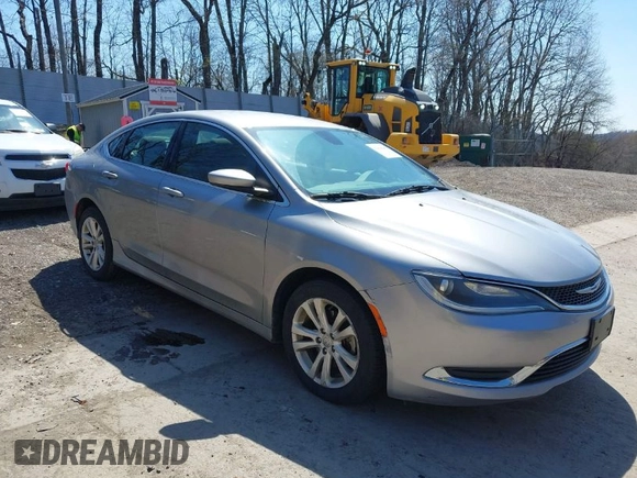 2015 Chrysler 200 Limited with VIN 1C3CCCAB7FN728548, listed as a IAAI auction lot 42069446 with 154,802 mi miles. Bid and sale history available at carsss.com. Image 1.