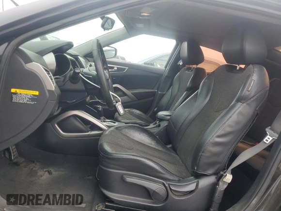 2012 Hyundai Veloster w/Black Int with VIN KMHTC6AD6CU054131, listed as a Copart auction lot 59344465 with 82,391 mi miles and Salvage title. Bid and sale history available at DreamBid. Image 7.
