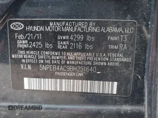 2011 Hyundai Sonata GLS with VIN 5NPEB4AC9BH251640, listed as a IAAI auction lot 40931571 with 109,894 mi miles. Bid and sale history available at carsss.com. Image 9.