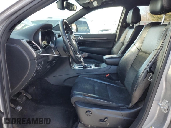 2018 Jeep Grand Cherokee Altitude z VIN 1C4RJFAG6JC452988, wystawiony jako Copart lot #88226035 z przebiegiem 120 015 mil mil oraz Szkoda całkowita • Salvage title. Historia ofert i sprzedaży dostępna na DreamBid. Obrazek 7.